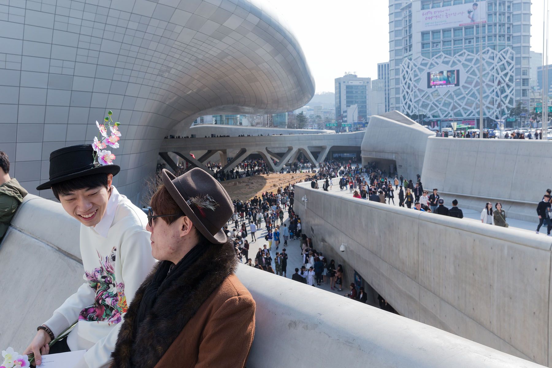 Dongdaemun Design Plaza, Seoul South Korea – Zaha Hadid